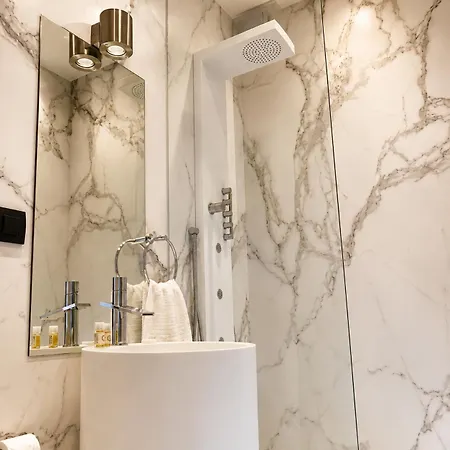 Будинок відпочинку Luxury House, Private Rooftop Jacuzzi With View On Tagus & Monuments *